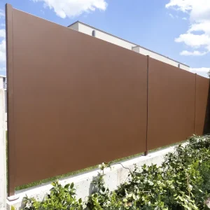 PANNELLO MODULARE PER RECINZIONE IN LAMIERA MODERNA